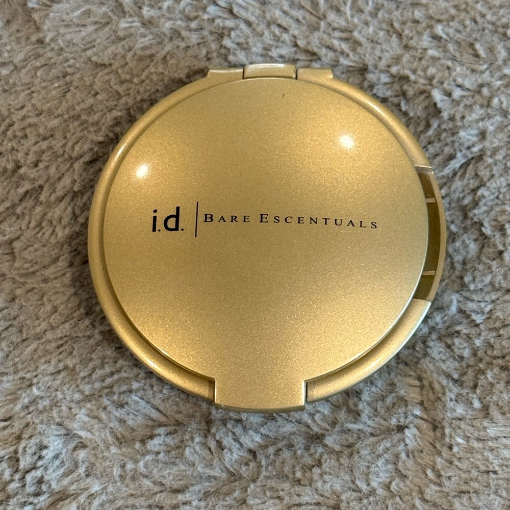 Bare Escentuals Gold Compact Travel Mirror